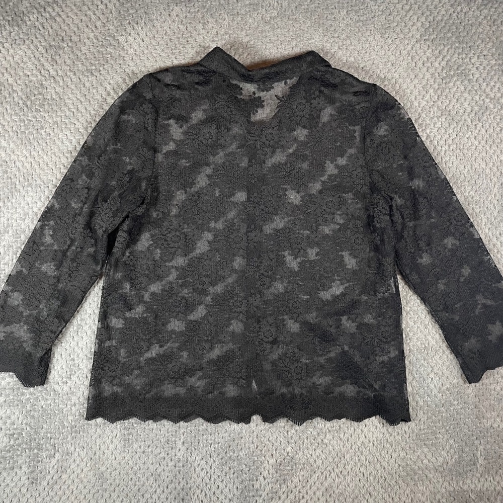 Womens Black Floral Sheer Lace Button Down Long Sleeve Shirt Large Scallop Hem - Picture 4 of 7